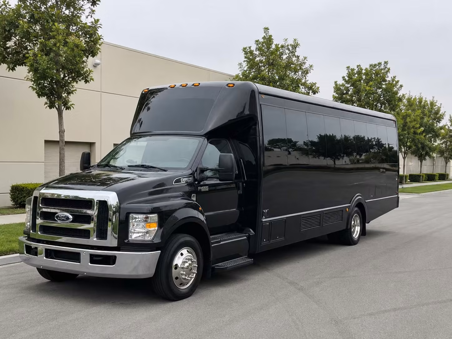brien mcmahon and norwalk high school prom groups love these party bus options