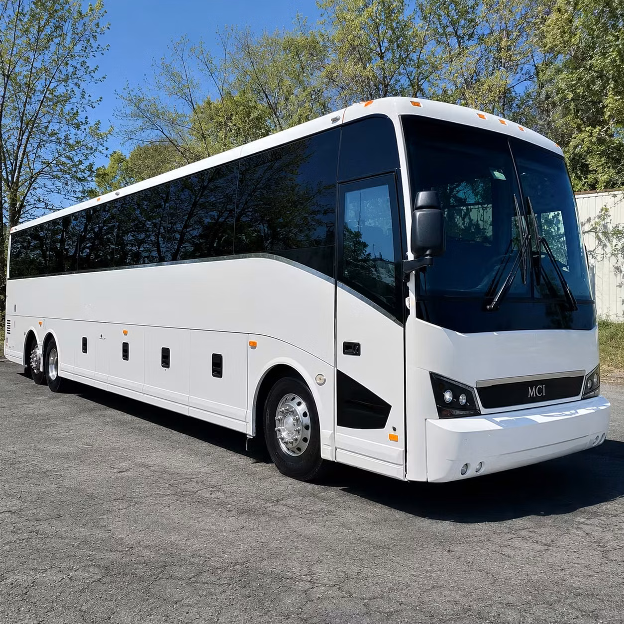 coachbusnorwalkct com makes it possible to book youth group and mission trip transportation in norwalk